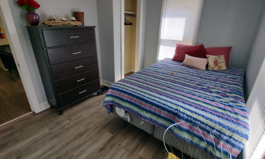 Queen Bed
